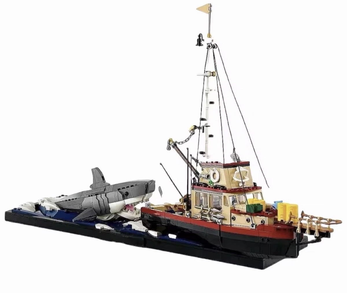 Jaws Diorama Boat & Shark (21350) 1503PCS Building Blocks w/ 3 Figures